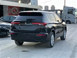 ميتسوبيشي اوتلاندر